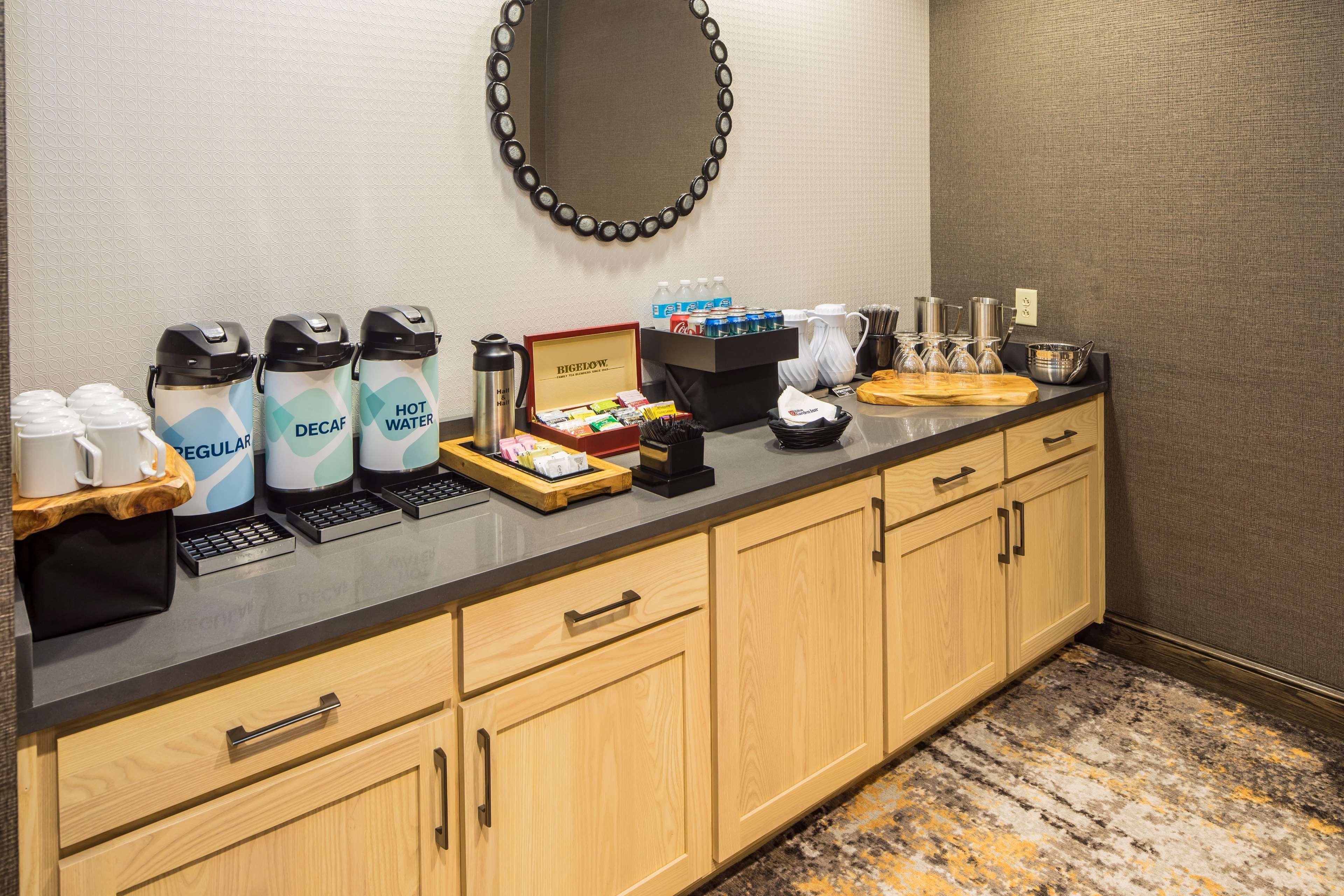 Hilton Garden Inn Pittsburgh Airport Moon Township Extérieur photo